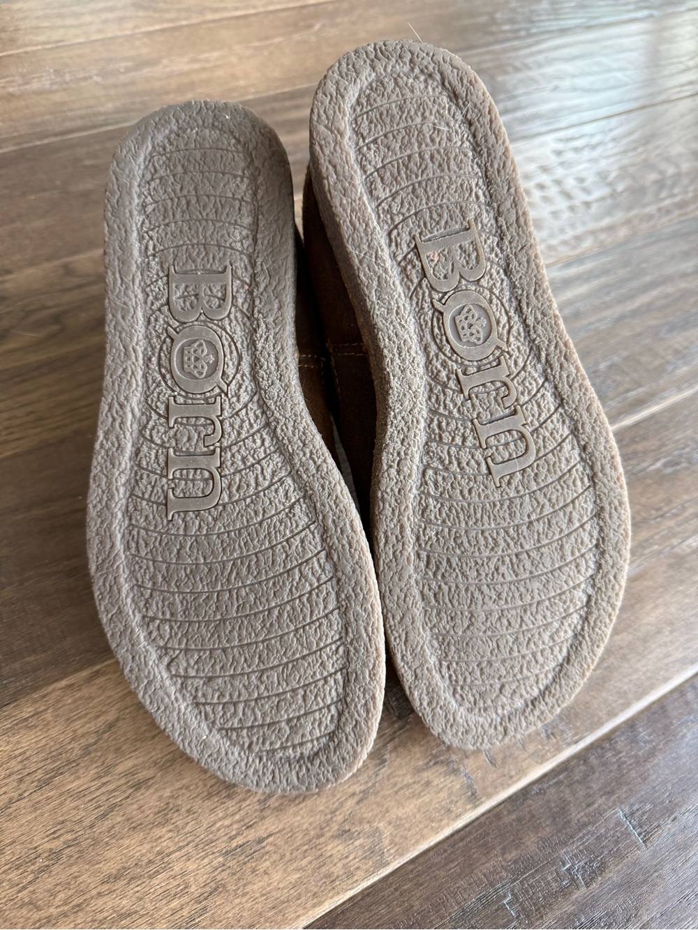 Born Women's Brown Suede Slip-On Chelsea Boots